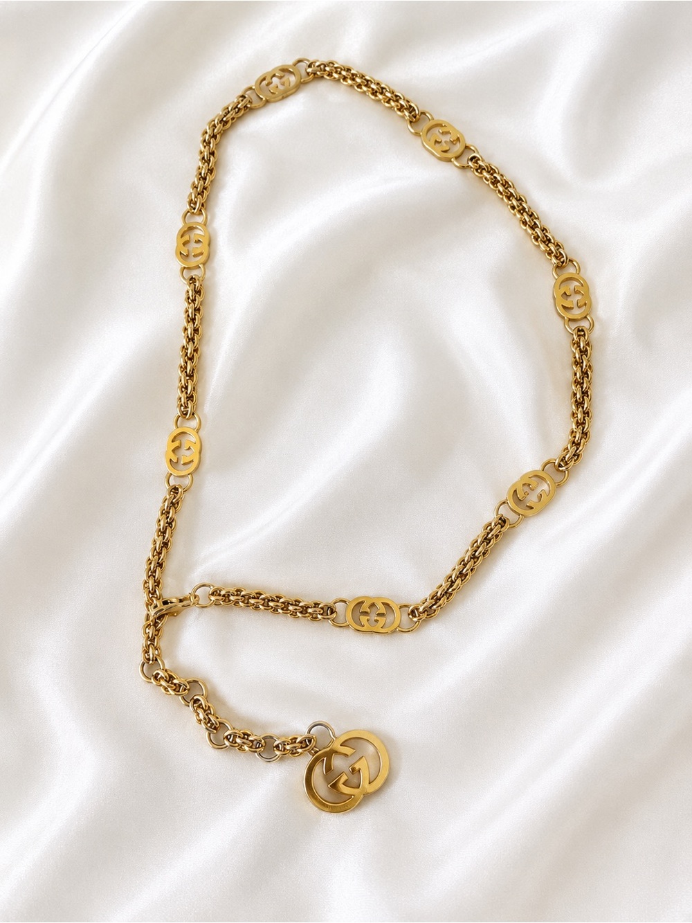 Gucci Gold Logo Chain Belt